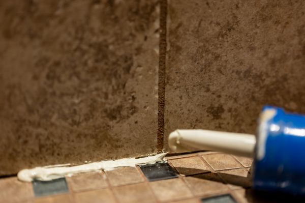 Shower Caulk Replacement in Cranston